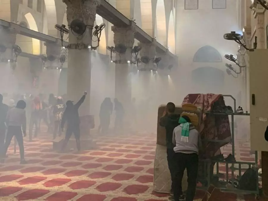 Palestine Occupée: Le police sioniste blesse 153 manifestants à El Qod’s