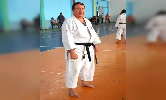 Karaté 2022 : Maître Mouloud Latreche 8éme DAN, honoré par le gouvernement Japonais