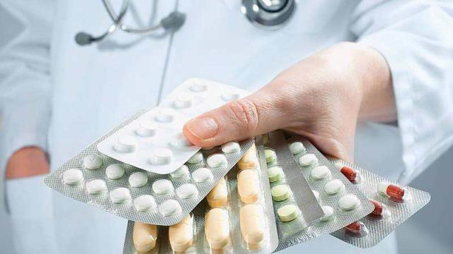 SANTE : Ali Aoun annonce le lancement de trois unités de production de médicaments anti-cancers