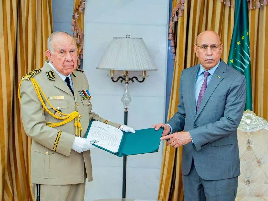 ALGERIE-MAURITANIE: Le président El Ghezouani reçoit le général d’Armée Said Chanegriha