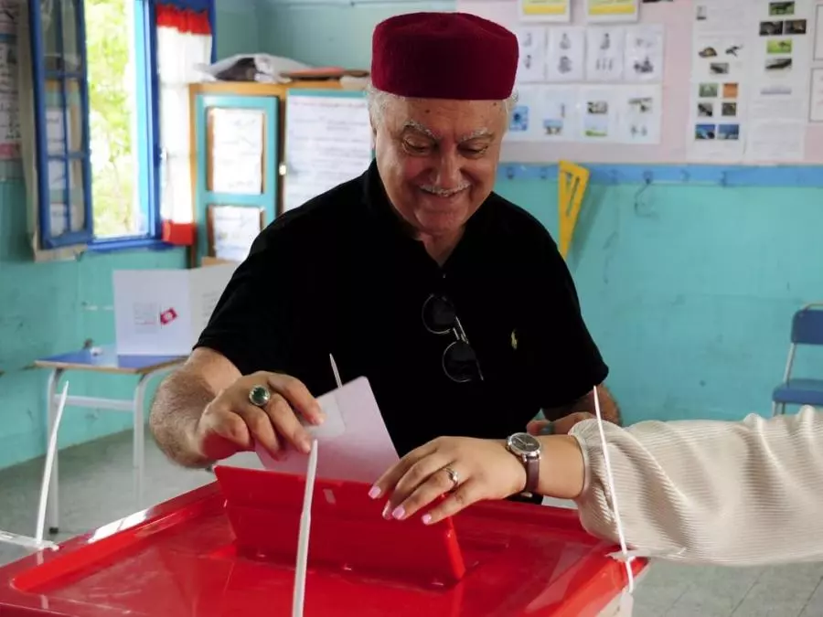 ELECTION PRESIDENTIELLE EN TUNISIE : Kais Essaied en pôle position pour un second mandat