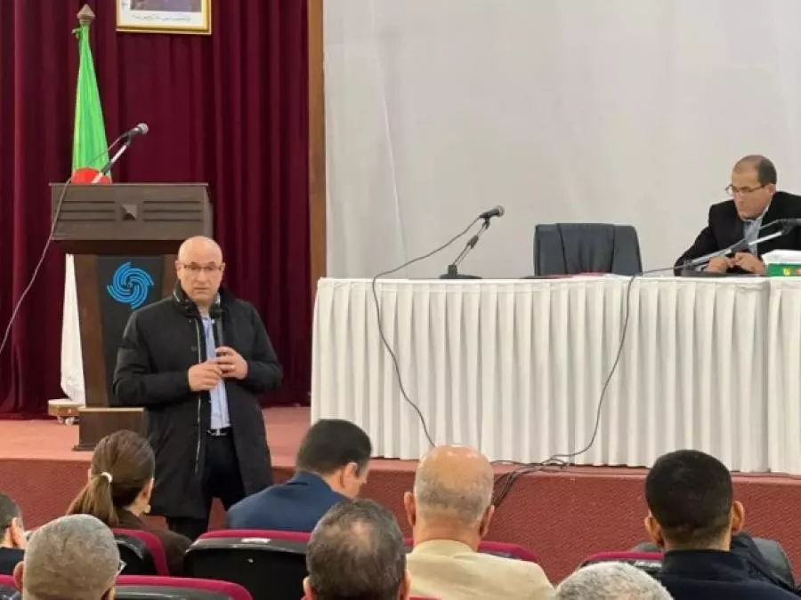 COMMERCE : Installation et lancement des ateliers de travail
