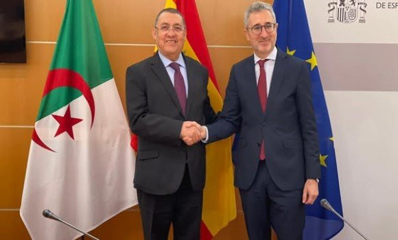 ALGERIE-ESPAGNE: Enfin la réconciliation