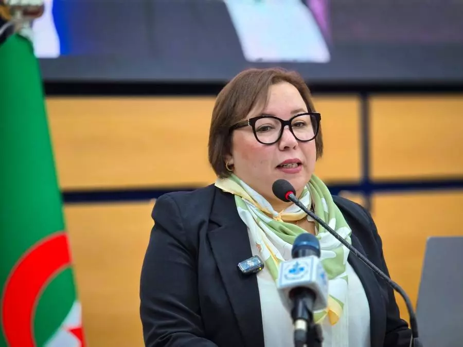 FORMATION ET ENSEIGNEMENT PROFESSIONNEL: Participation de 160 personnes entre stagiaires et encadreurs à Tindouf