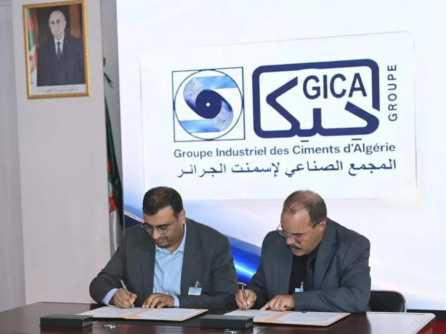 Partenariat industriel : Signature de deux conventions entre le groupe GICA et Setllantis Algérie