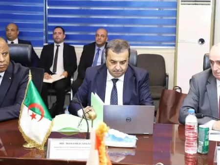 Hydrocarbure : Mohamed Arkab exprime la disponibilité de l’Algérie à accompagner le Niger