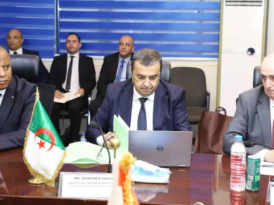 Hydrocarbure : Mohamed Arkab exprime la disponibilité de l’Algérie à accompagner le Niger