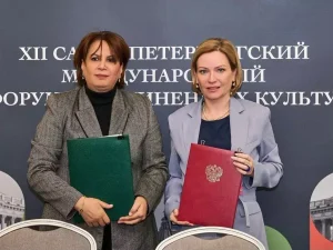 Algérie-Russie : Malika Bendouda signe un programme exécutif de coopération culturelle