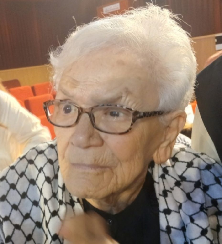 Histoire et Mémoire: Louisa Ighil Ahriz brise le tabou après 40 ans de l’indépendance nationale nationale