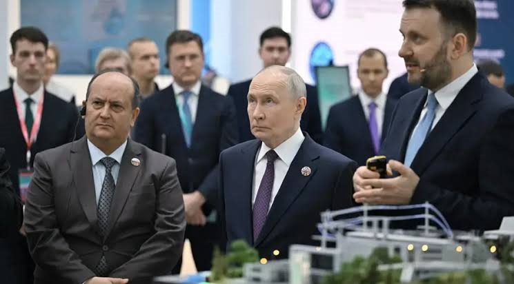 Algérie-Russie: Vladimir Poutine salue le partenariat stratégique bilatérales