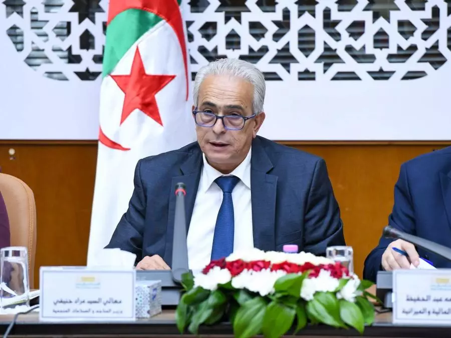 Mourad Hanifi, ministre des Mines et des industries minières : » L’année prochaine sera celle du renforcement de la recherche est de l’exploration »